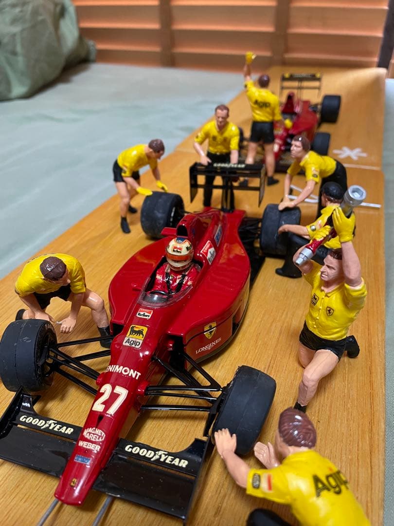 フェラーリ F189 フェラーリ 640 ピットクルーセット 廃盤 マンセル