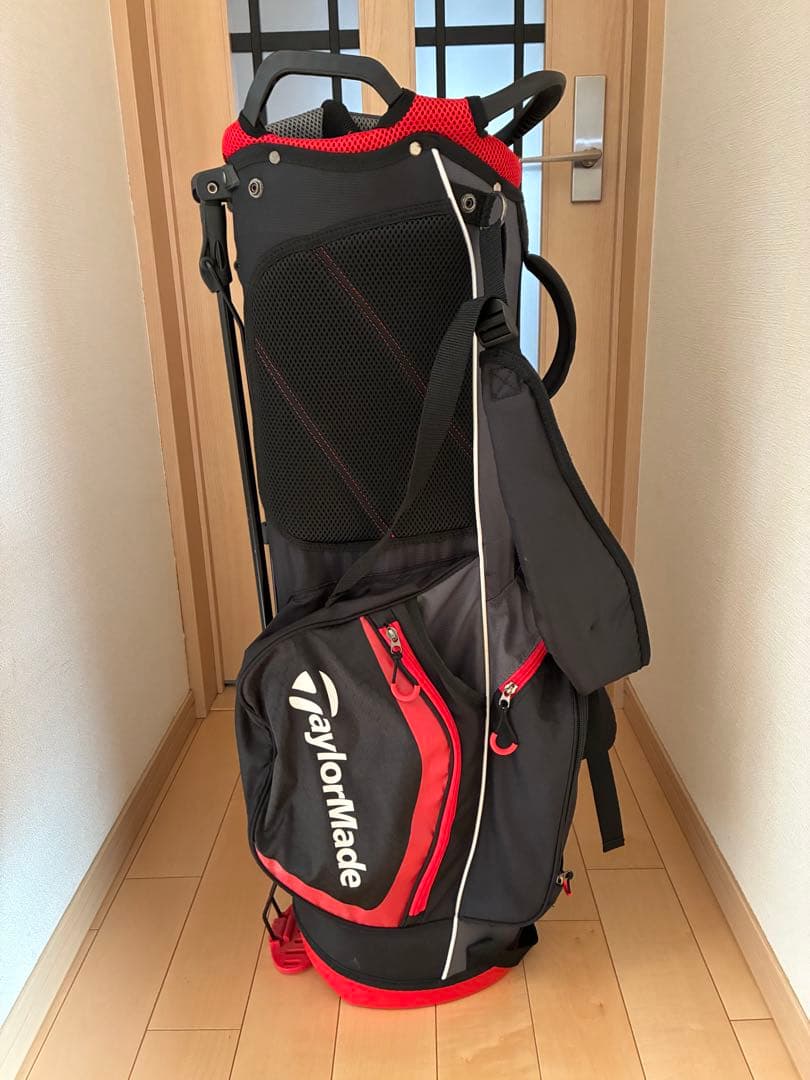 テーラーメイド　キャディバッグ　スタンド型