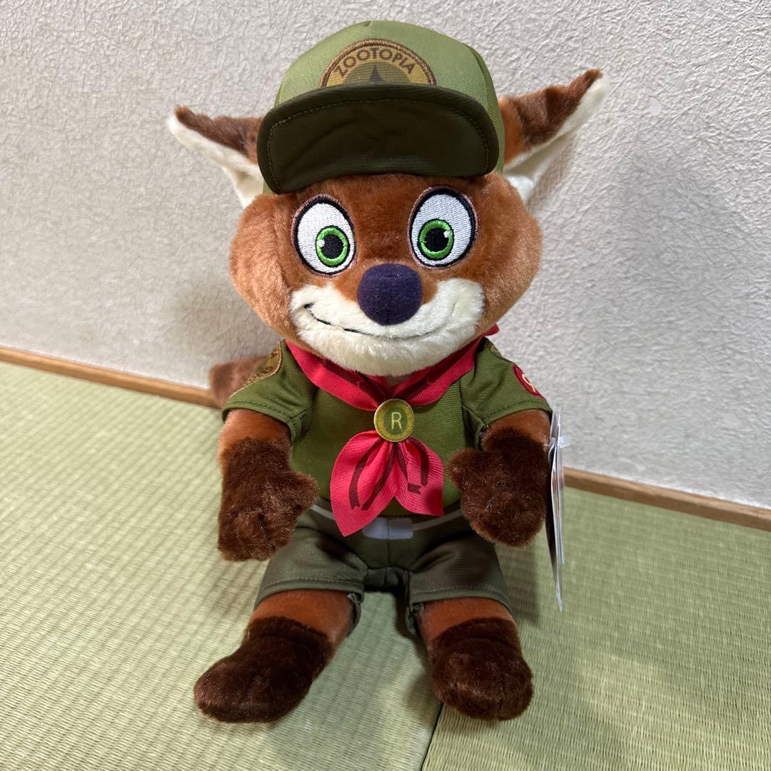 ズートピア　ニック ジュニア・レンジャー　ぬいぐるみ　幼少期