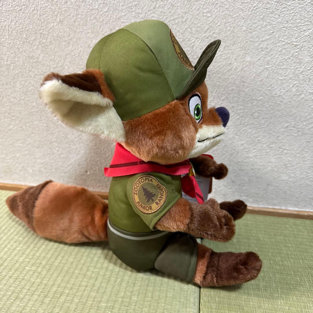 ズートピア　ニック ジュニア・レンジャー　ぬいぐるみ　幼少期