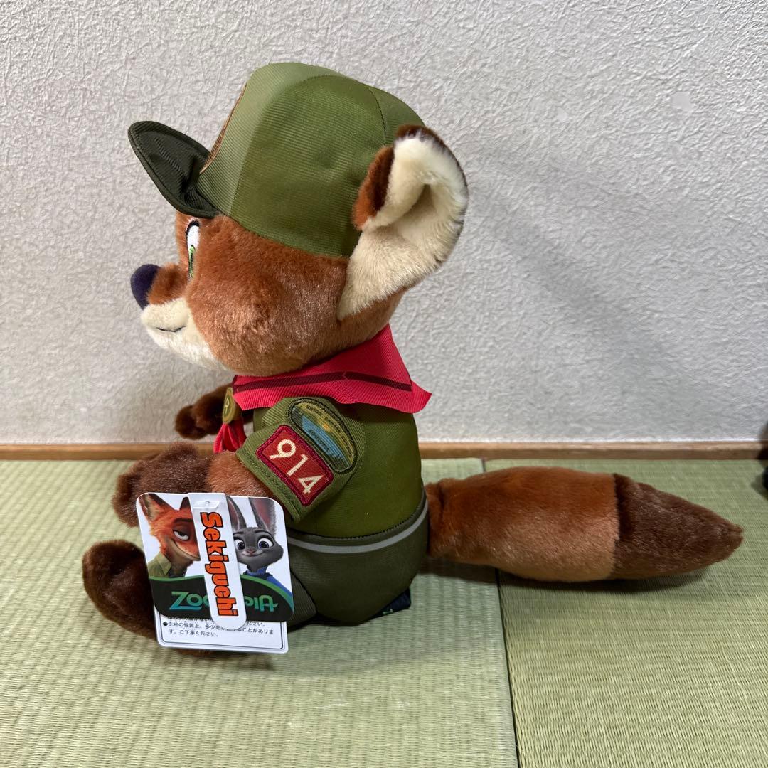 ズートピア　ニック ジュニア・レンジャー　ぬいぐるみ　幼少期