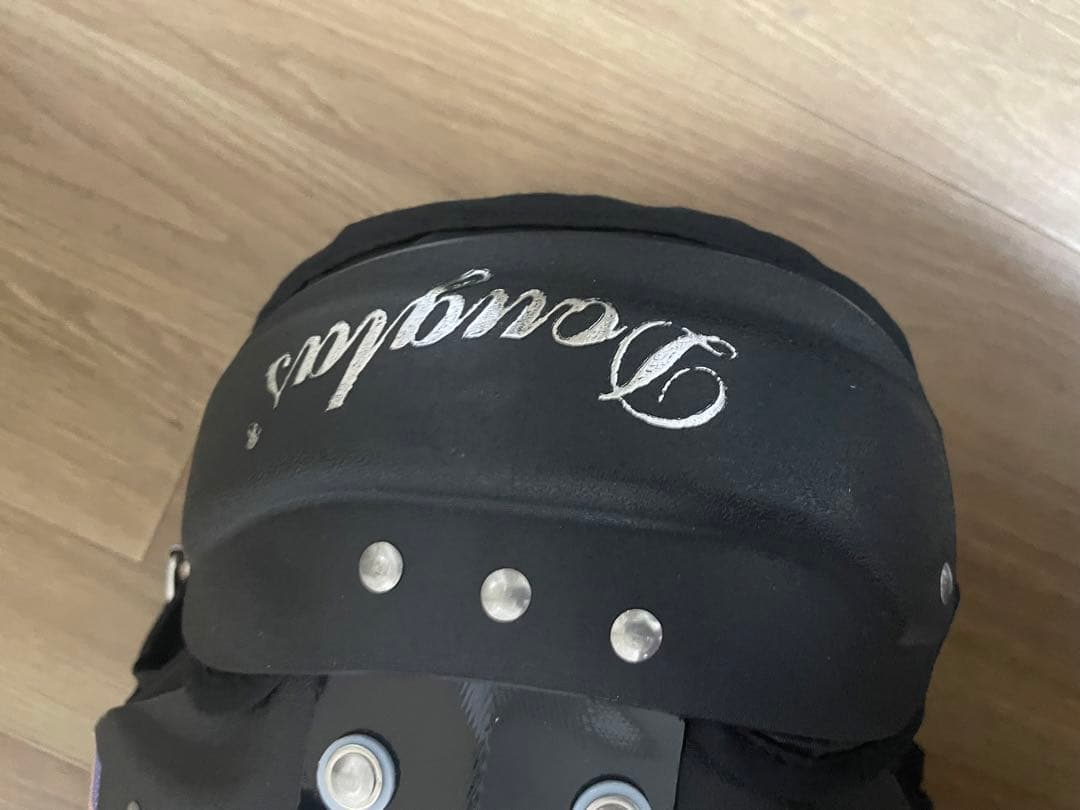 ダグラス　最新型　ショルダーパッド　FX4 サイズXS