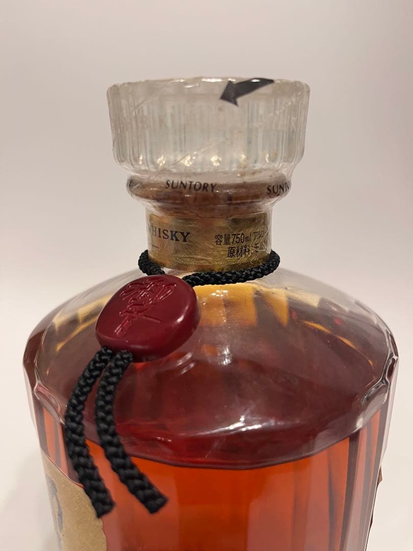 響17年 2001年 サントリー ウィスキー ゴールド 750ml SHT01