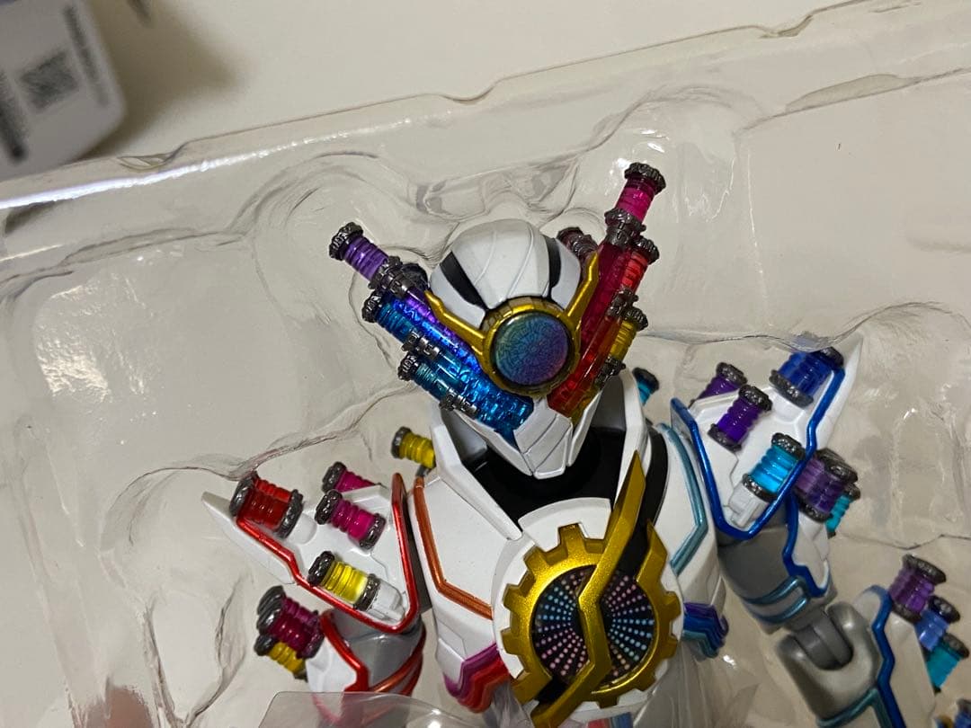 仮面ライダービルド ジーニアスフォーム S.H.Figuarts