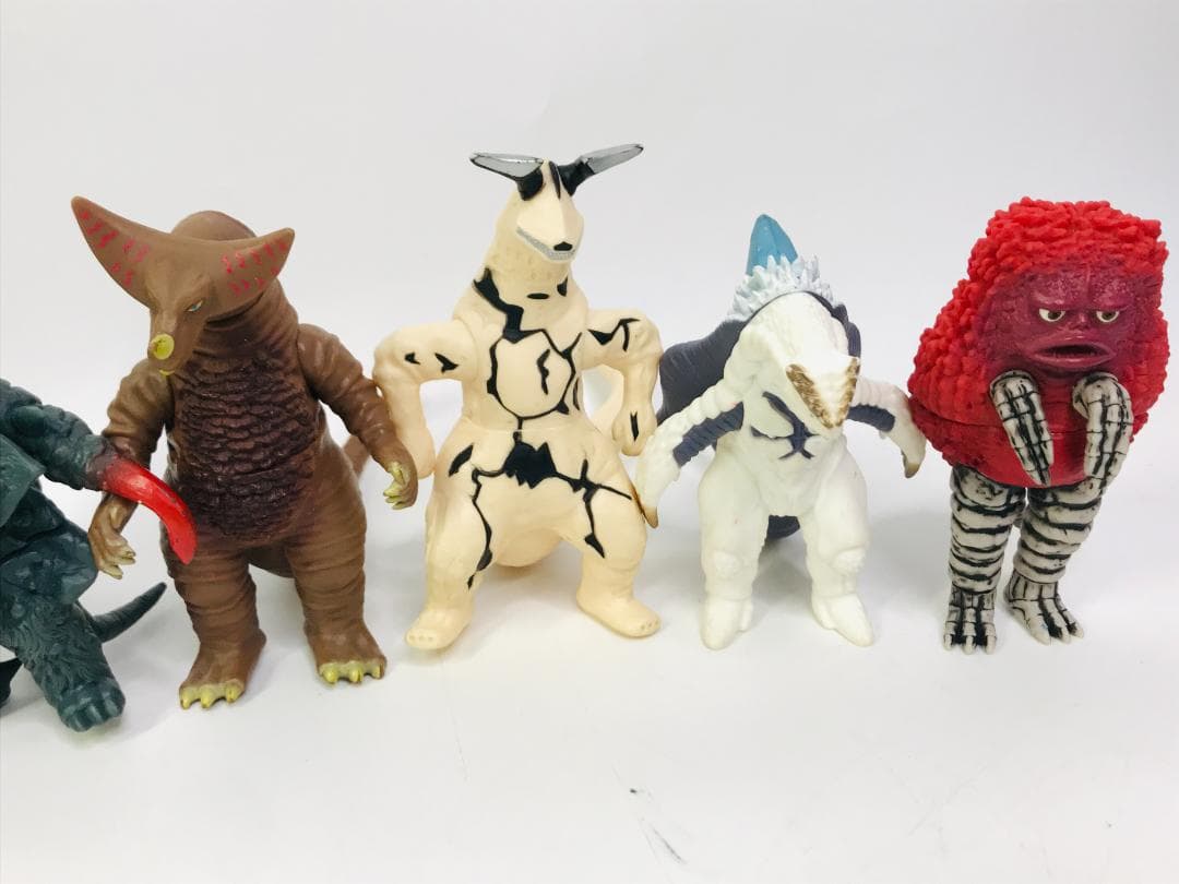 ウルトラマンギンガ　DXギンガスパーク　ウルトラ怪獣500 ライブサイン ソフビ