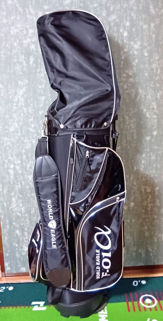 WORLD EAGLE スタンド式ゴルフバッグとクラブセット