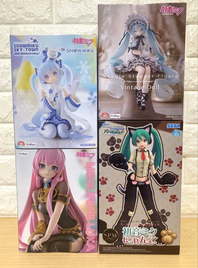 【未開封】初音ミク　フィギュア　ぬーどる　SPM ヴィンテージ　雪　巡音ルカ