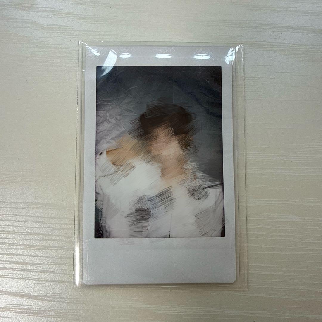 ギュビン　直筆サイン入り　チェキ　ポラ　zb1