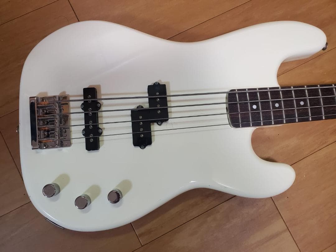 ベース RARE VINTAGE TOMSON ELECTRIC BASS