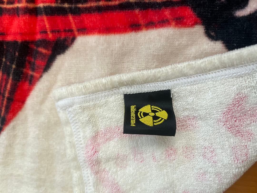 hide等身大バスタオル※当時横浜のhideミュージアムで購入しました！