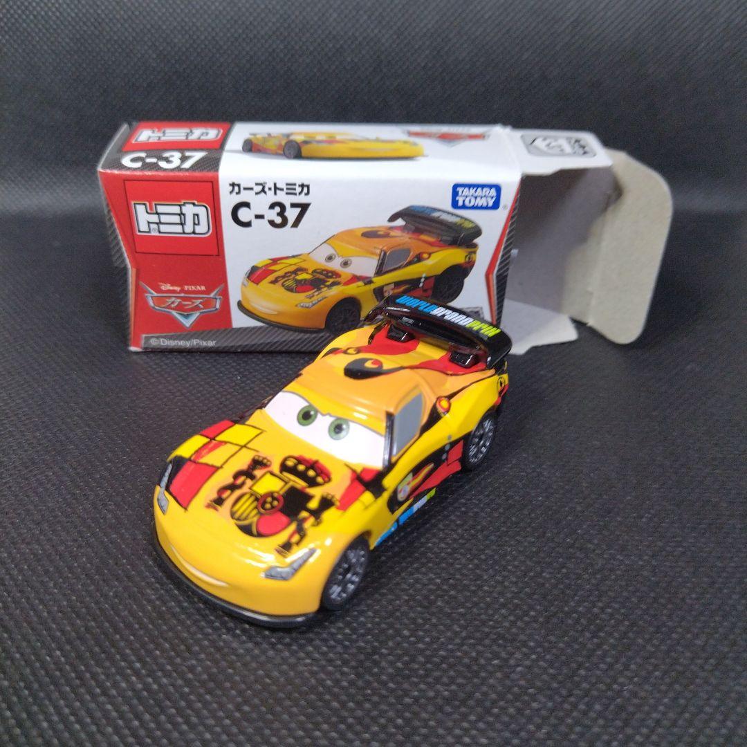 【99】トミカ　カーズ　2　ワールド　グランプリ　レーサー　11台