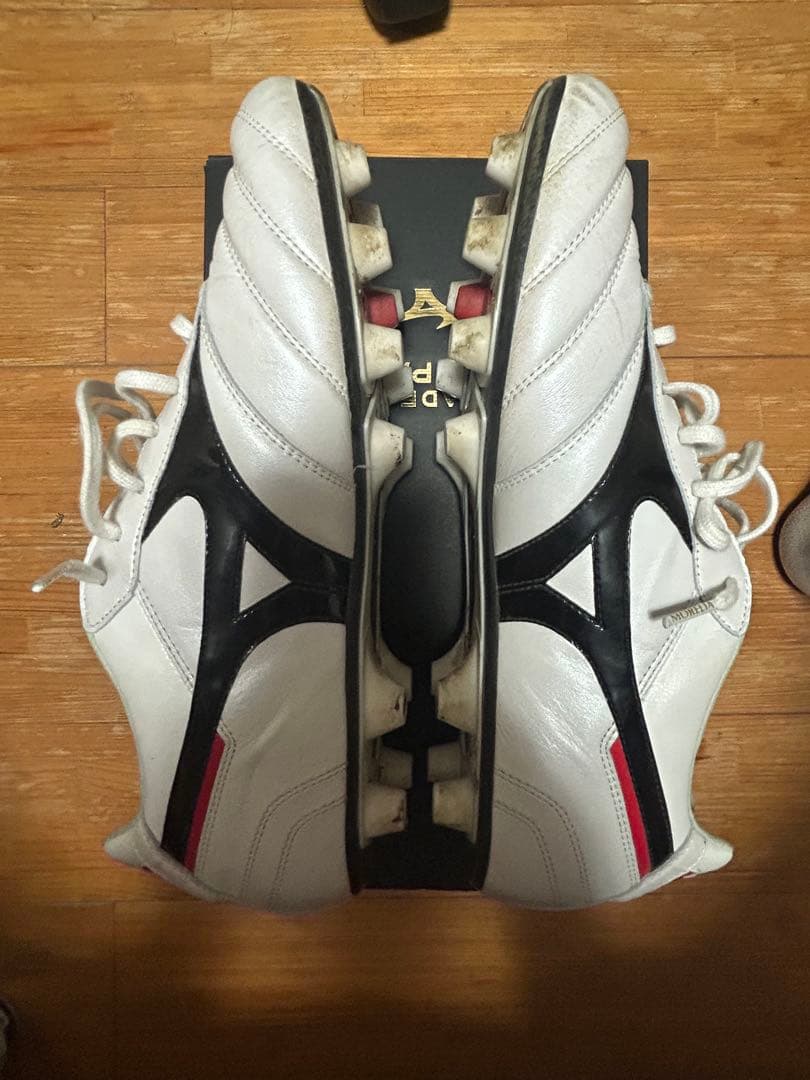 モレリア2 40周年モデル　26.5 極美品