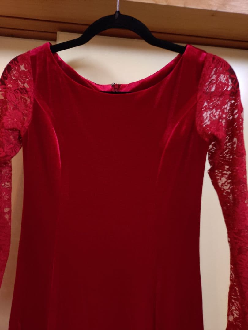 AREMITI　 フラダンスドレス　 現行品 　数回着用　美品