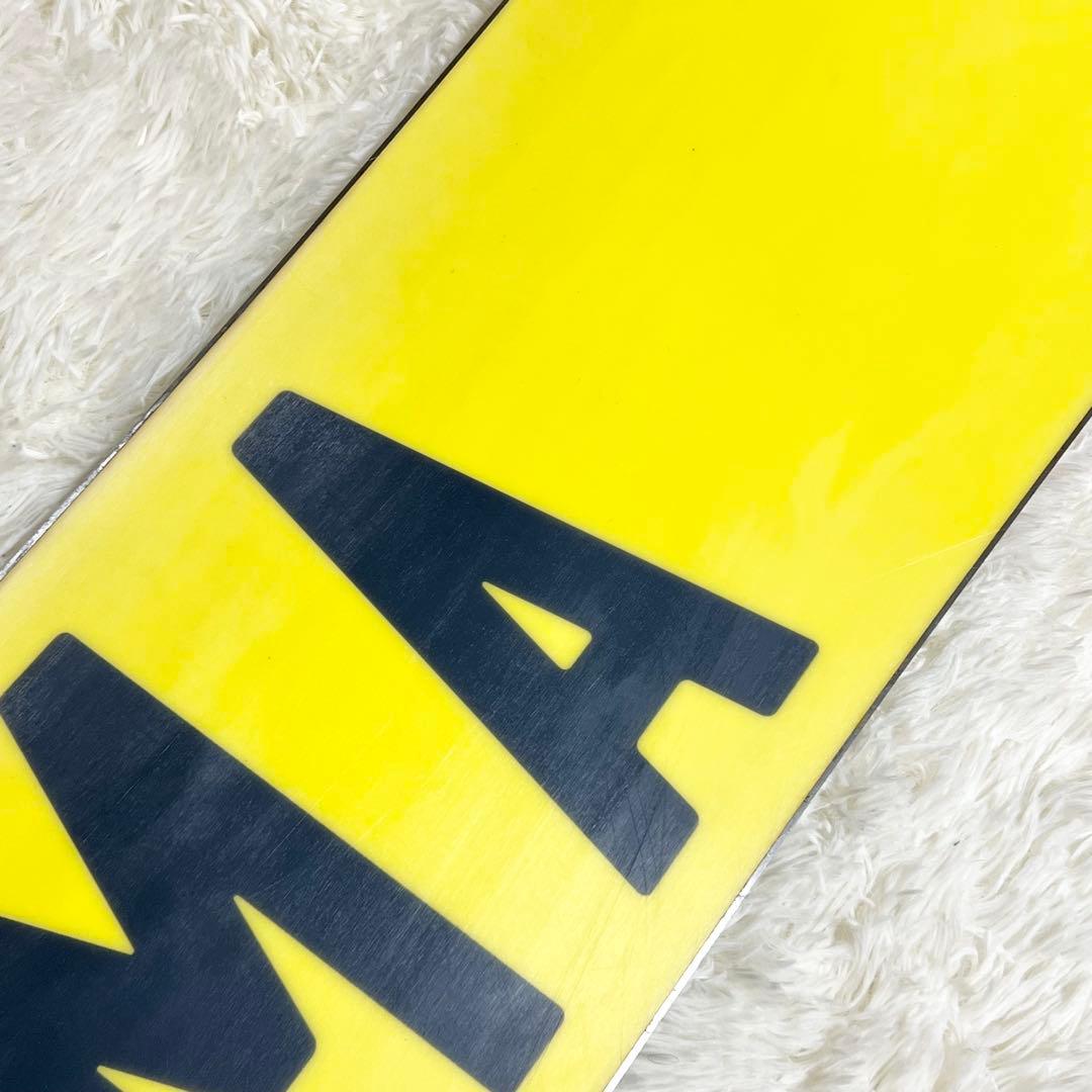 【美品】 ZUMA LAVA 143 スノーボード