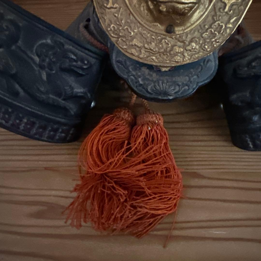 金色の獅子頭鍔