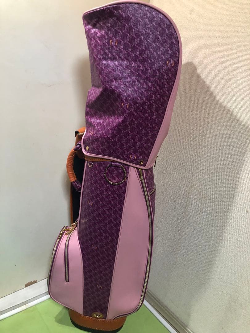 レザレクション　キャディバッグ　ラリーナヴァイオレット