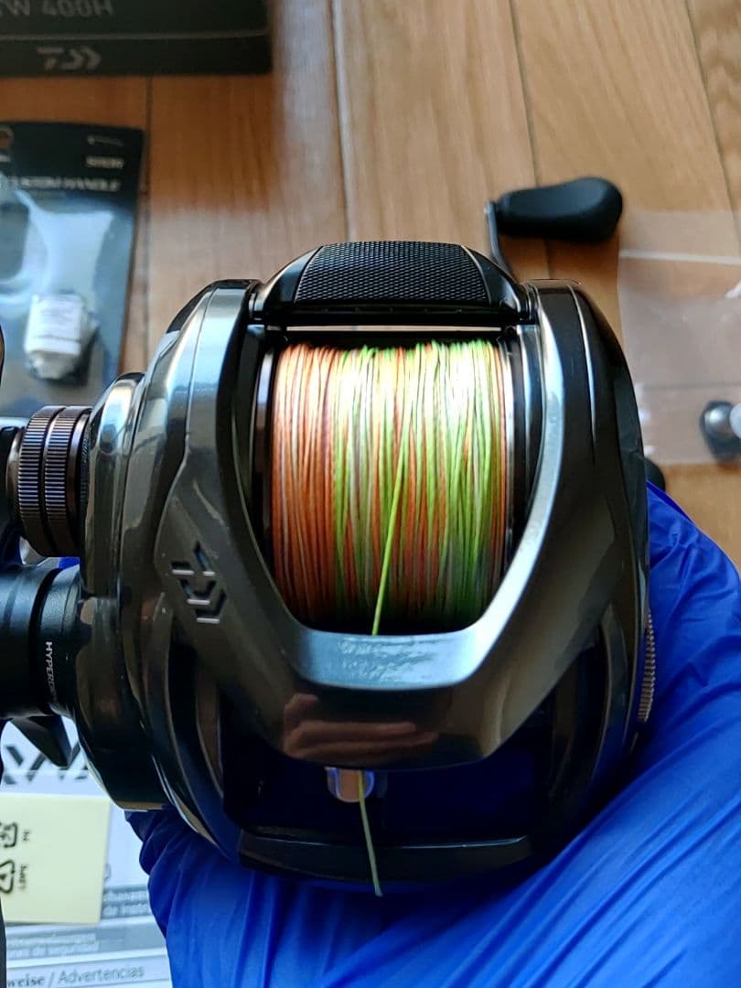 ダイワ DAIWA タトゥーラTW 400H 右ハンドル