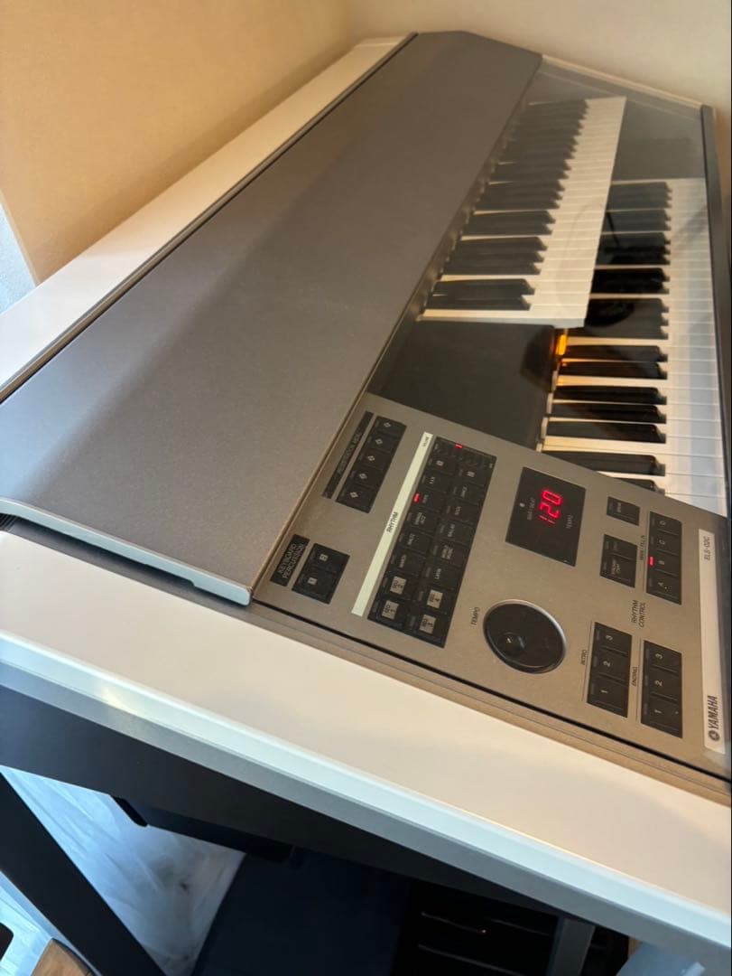 【送料込】ヤマハエレクトーンELS-02C 2017年製椅子説明書付き