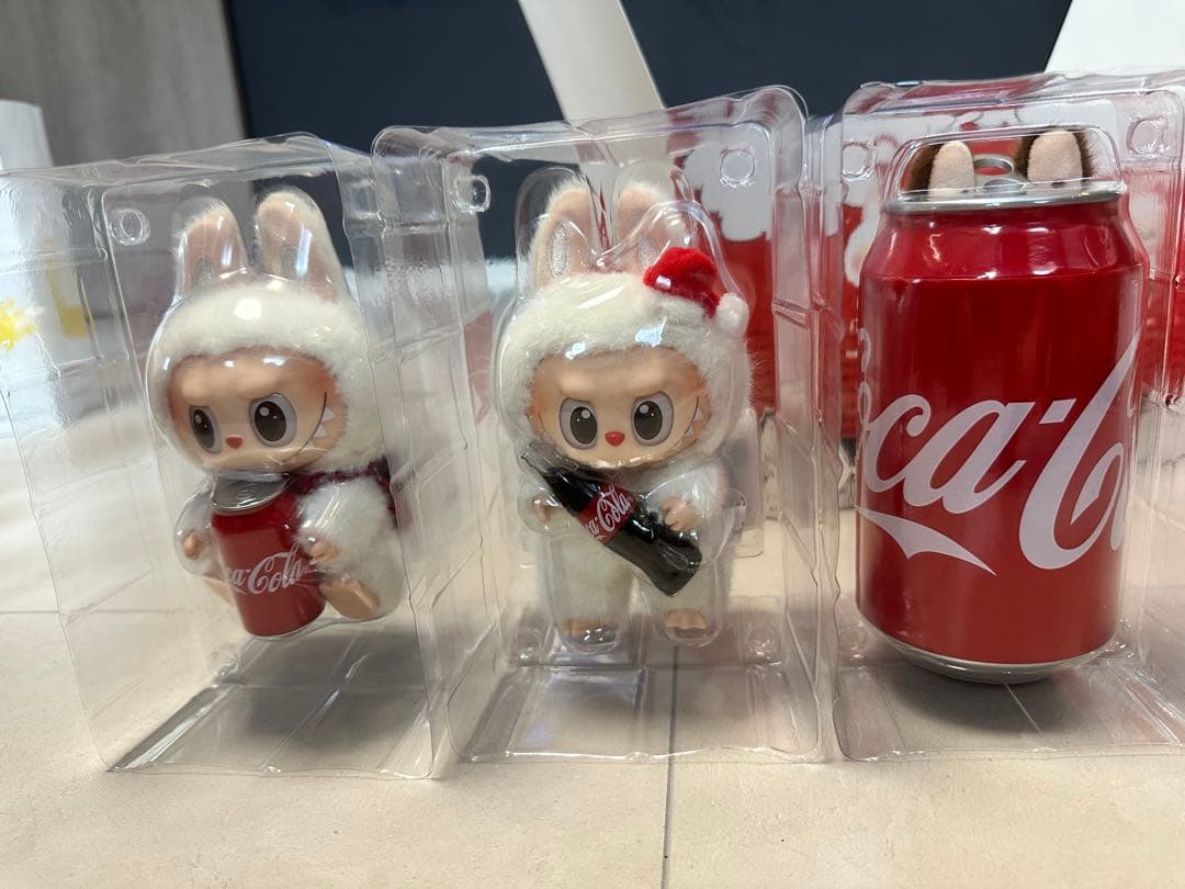 LABUBU ラブブ　コカコーラ　3体セット（箱、カード完備）
