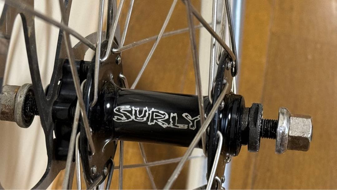 VELOCITY blunt 35 26インチ前後セット