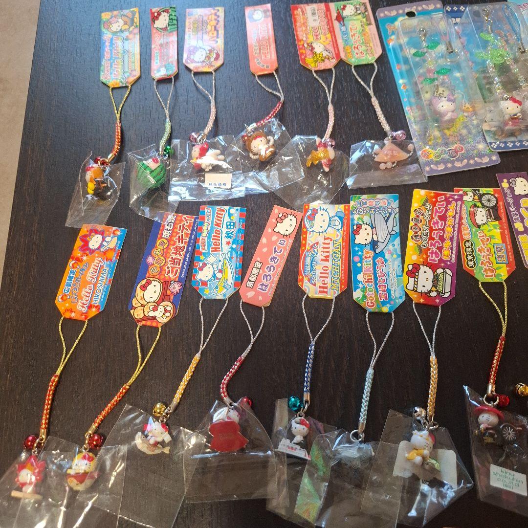 15年前～20年のご当地キティ★根付け　６５個　海外もあり