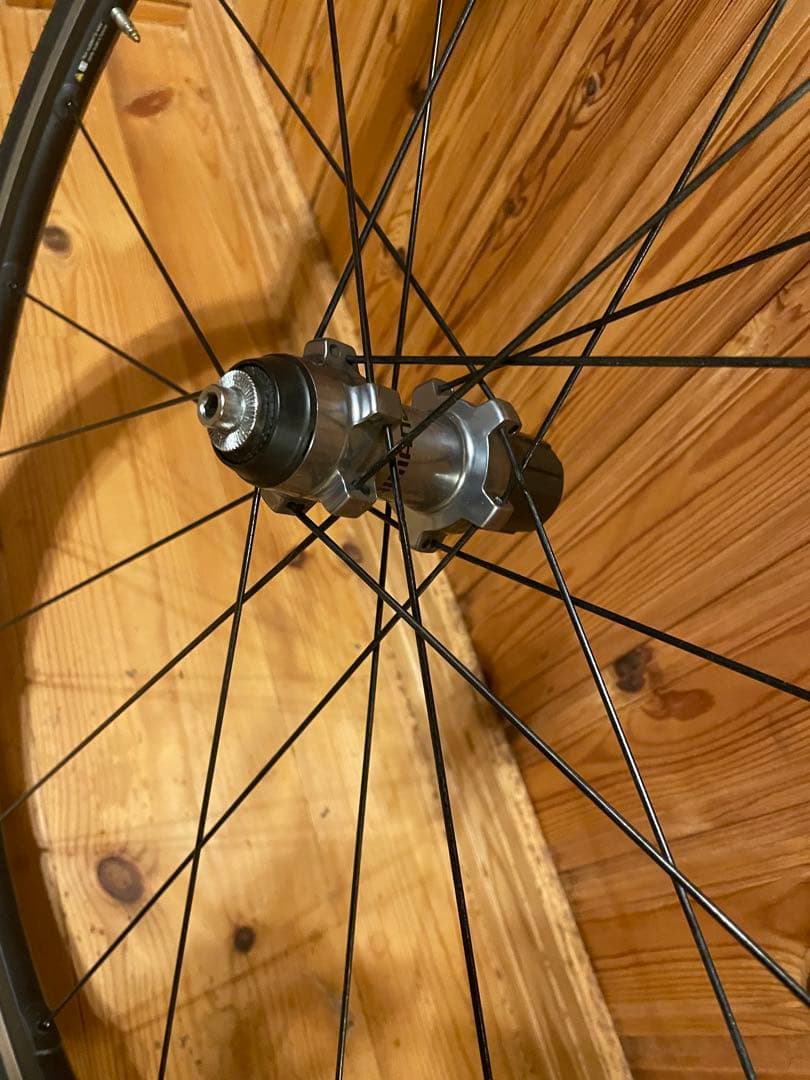 シマノWH-RS500 クリンチャーリムブレーキ用ホイールと新品タイヤセット