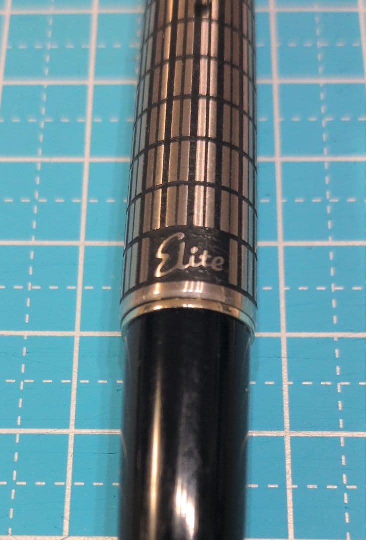 PILOT Elite エリート 格子柄 18K F 万年筆