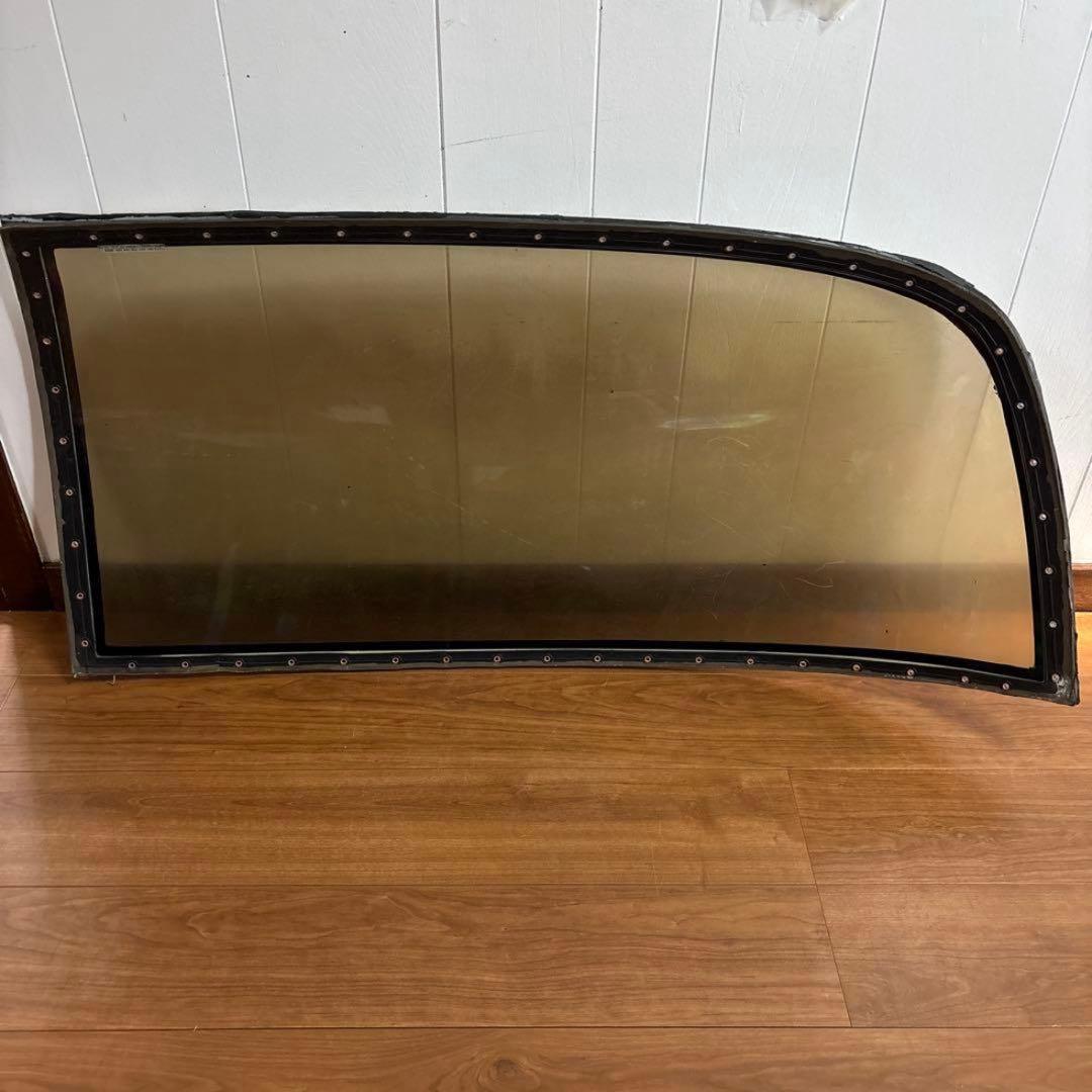 米軍　実物　オスプレイ　ヘリ　窓　送料無料