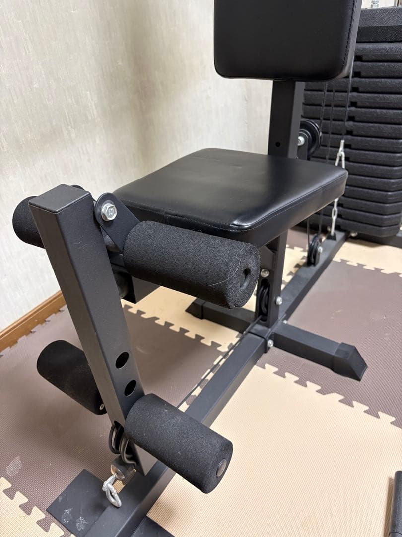 ホームジム ウェイトトレーニングマシン