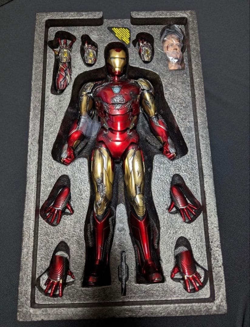 ホットトイズ アイアンマン　マーク85 バトルダメージ　hottoys