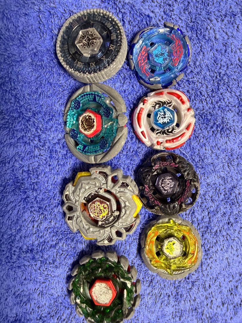 (希少)メタルファイトベイブレード、ランチャー、パーツ付き、コントロールベイ有り