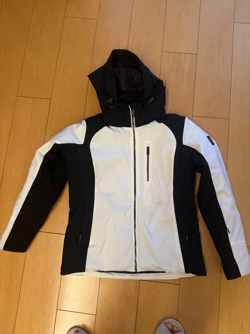 女性用スキーウェア ホワイト/ブラック デサント