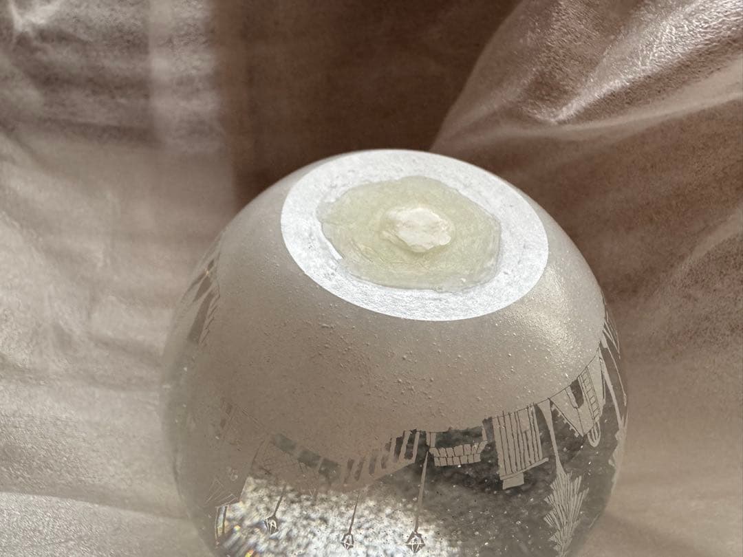 金津沙矢香さん　スノードーム