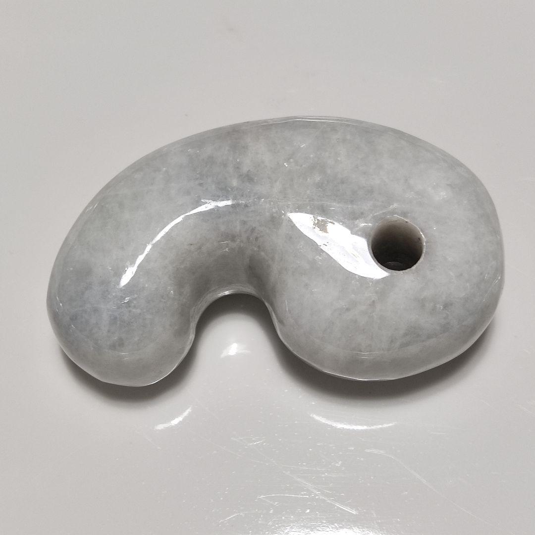 パワーストーン　天然石　勾玉　ミャンマー産　翡翠(ヒスイ)　166g　N.604