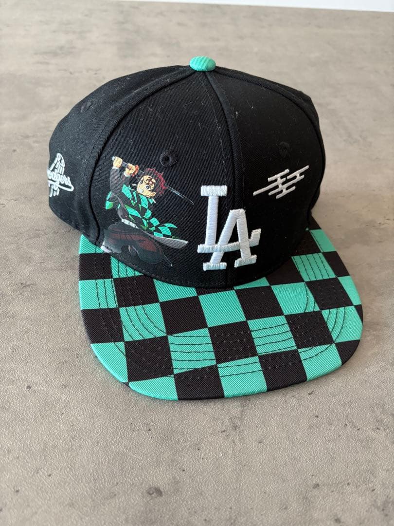 【超レア】ドジャーススタジアム来場者特典 ドジャース×鬼滅の刃 コラボキャップ