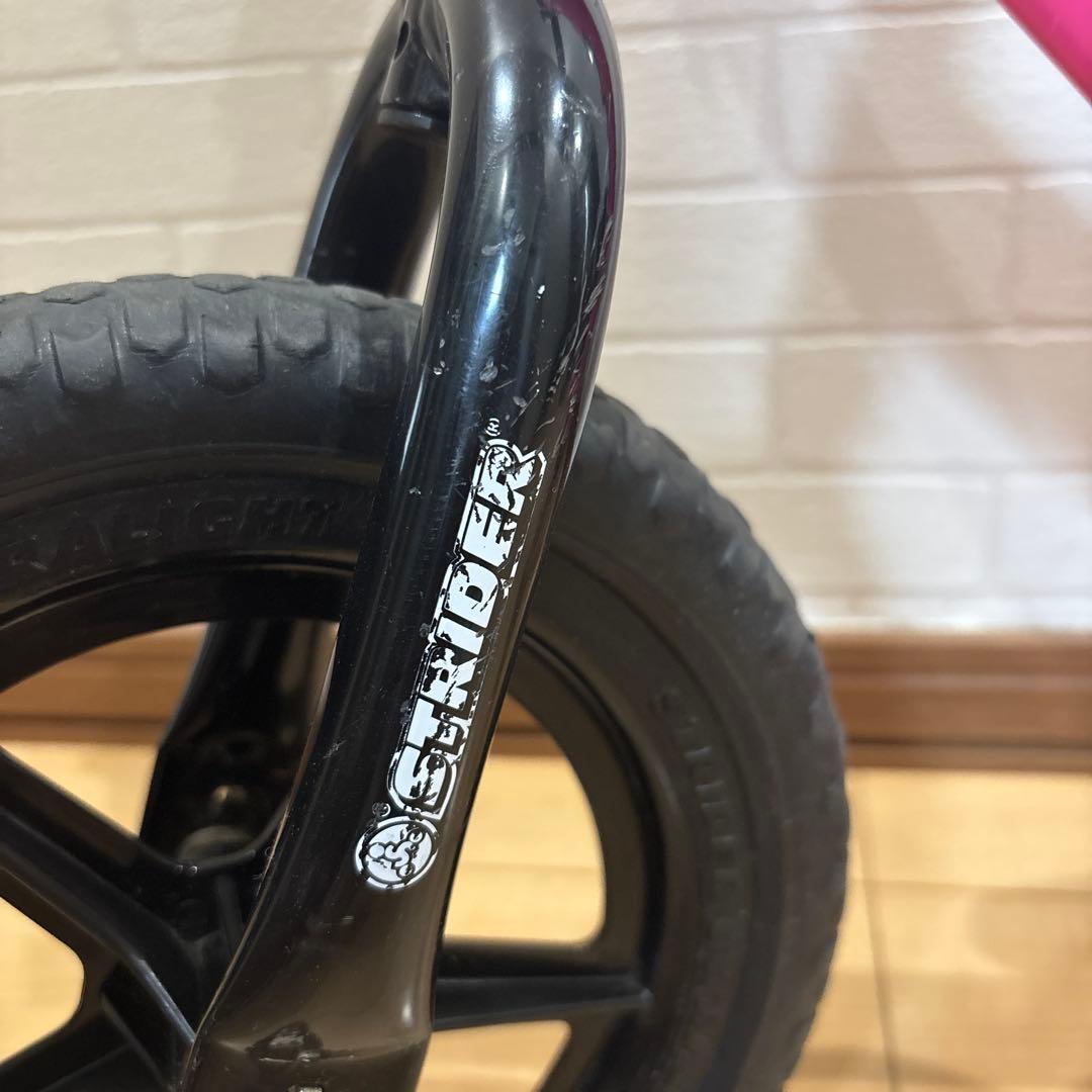 ストライダー ピンク 12インチ 正規品