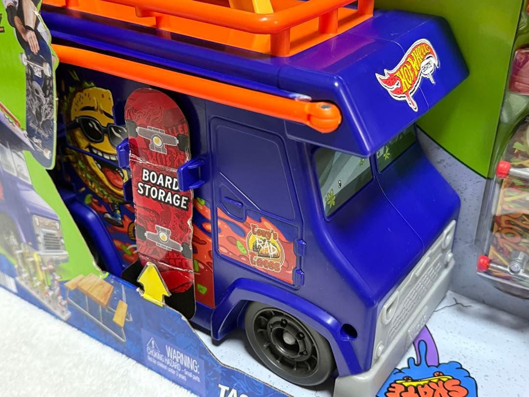 ホットウィール TACO TRUCK PLAY CASE