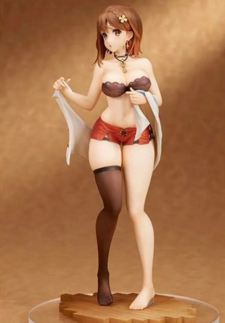 ライザ（ライザリン・シュタウト）お着替えmode 1/7スケールフィギュア