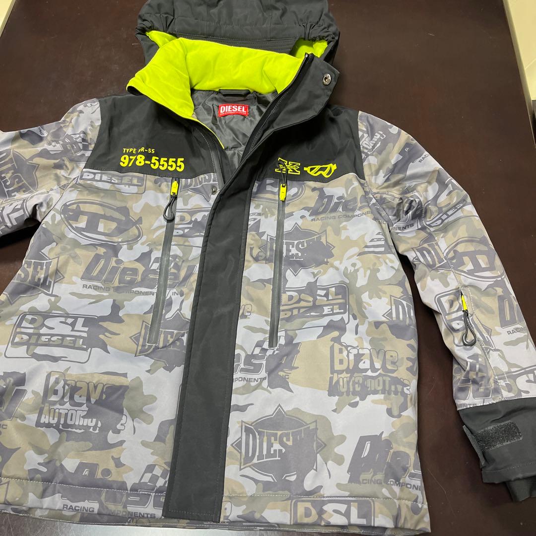 DIESEL 迷彩柄ウィンタージャケット