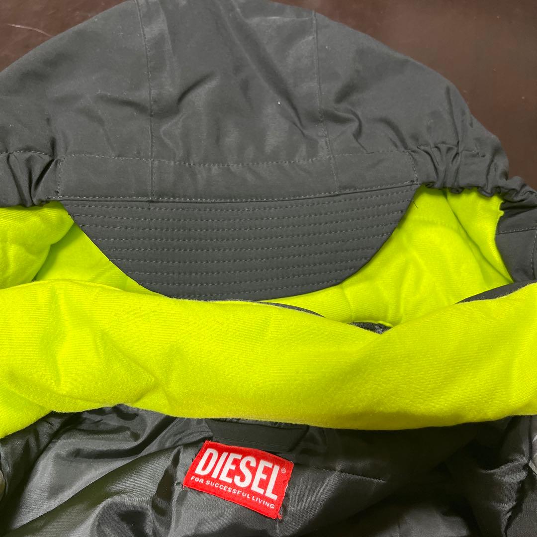 DIESEL 迷彩柄ウィンタージャケット