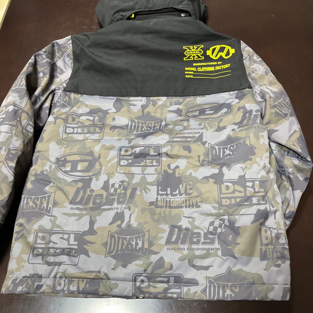 DIESEL 迷彩柄ウィンタージャケット