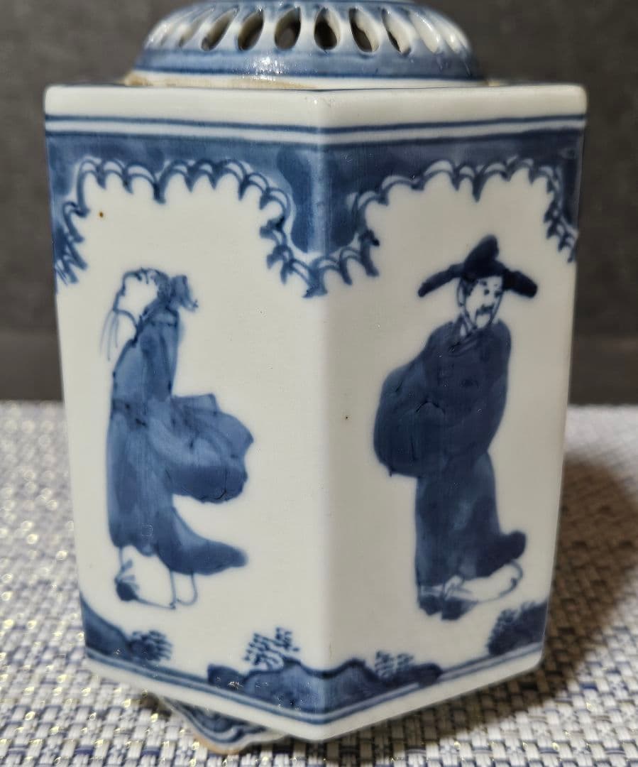 伊万里染付　双鹿摘み　人物図　六角形　香炉　茶道具　茶器　香道具　香道　香　香木