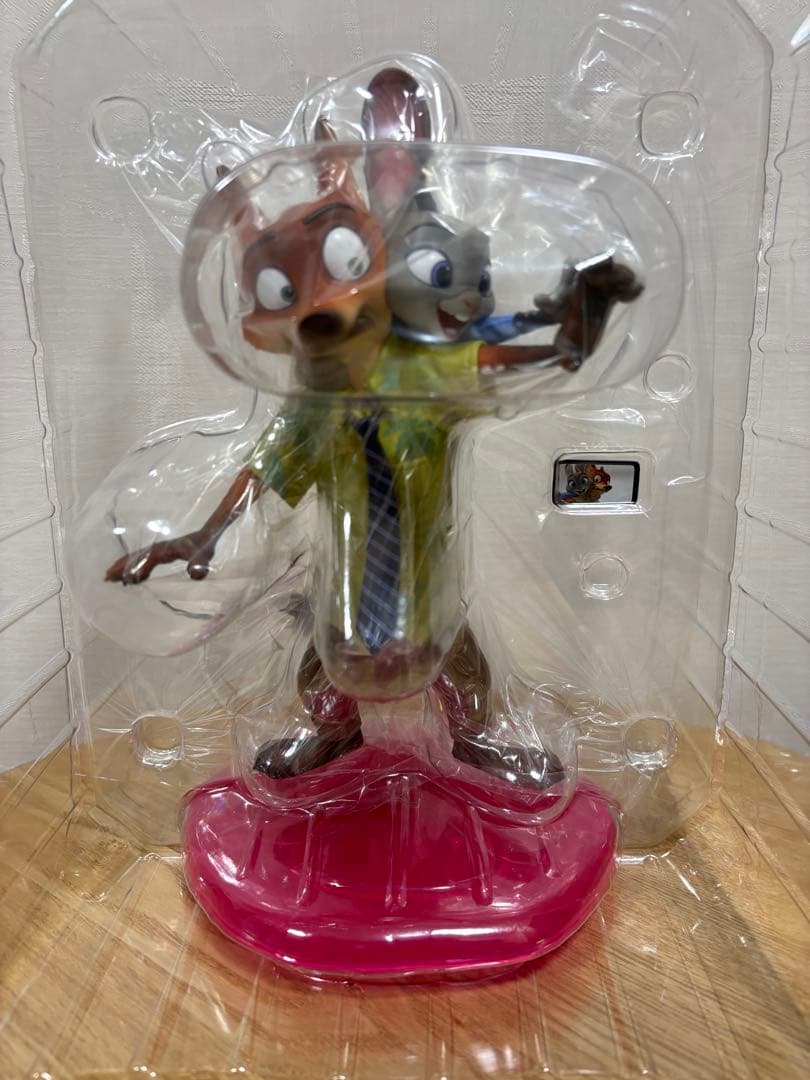 Happyくじ　ズートピア A賞 ニック&ジュディ　セルフィーフィギュア