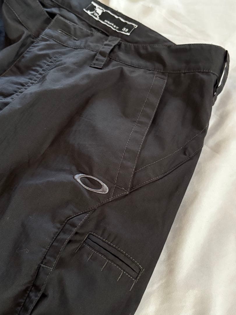 美品✨Oakley オークリー　ゴルフウェア　黒パンツ　スカル刺繍　サイズ33