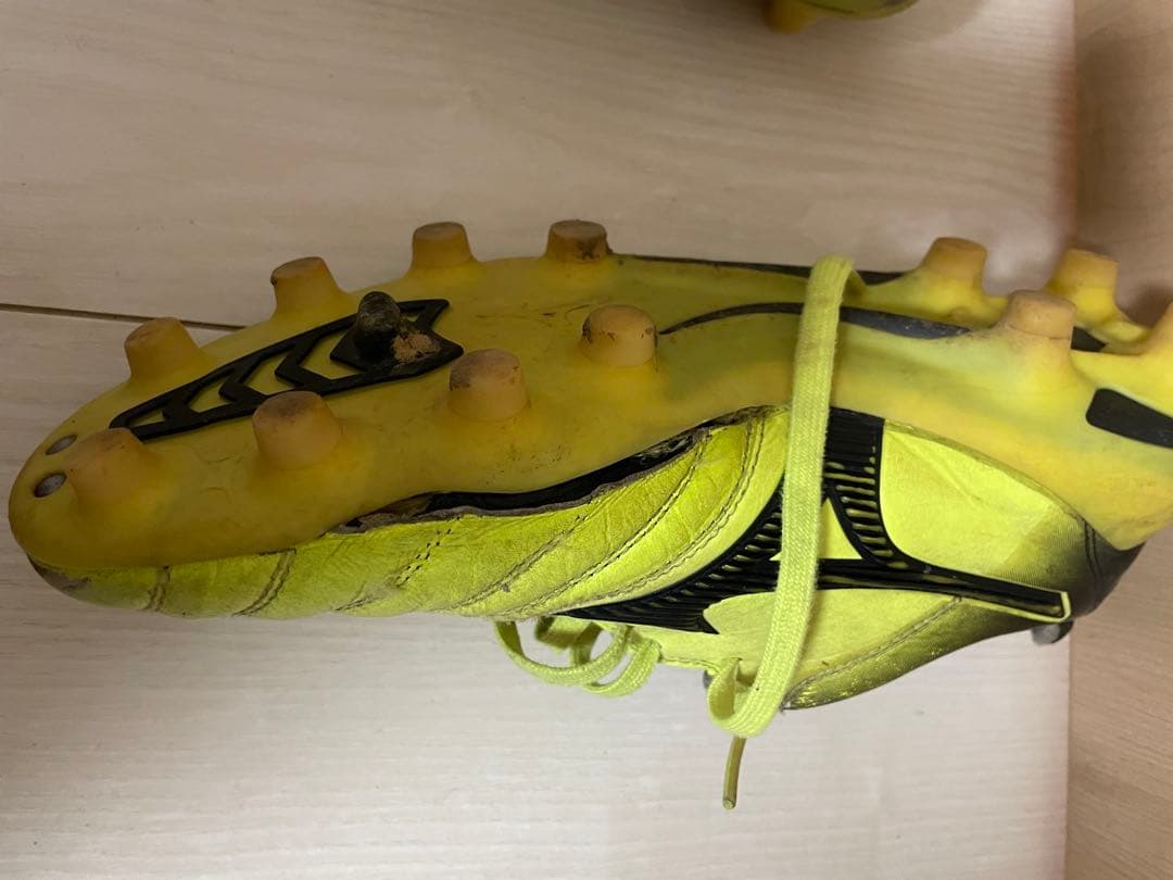 モレリア2 レジェンドブルー　モレリアネオ2 ミズノステーション限定