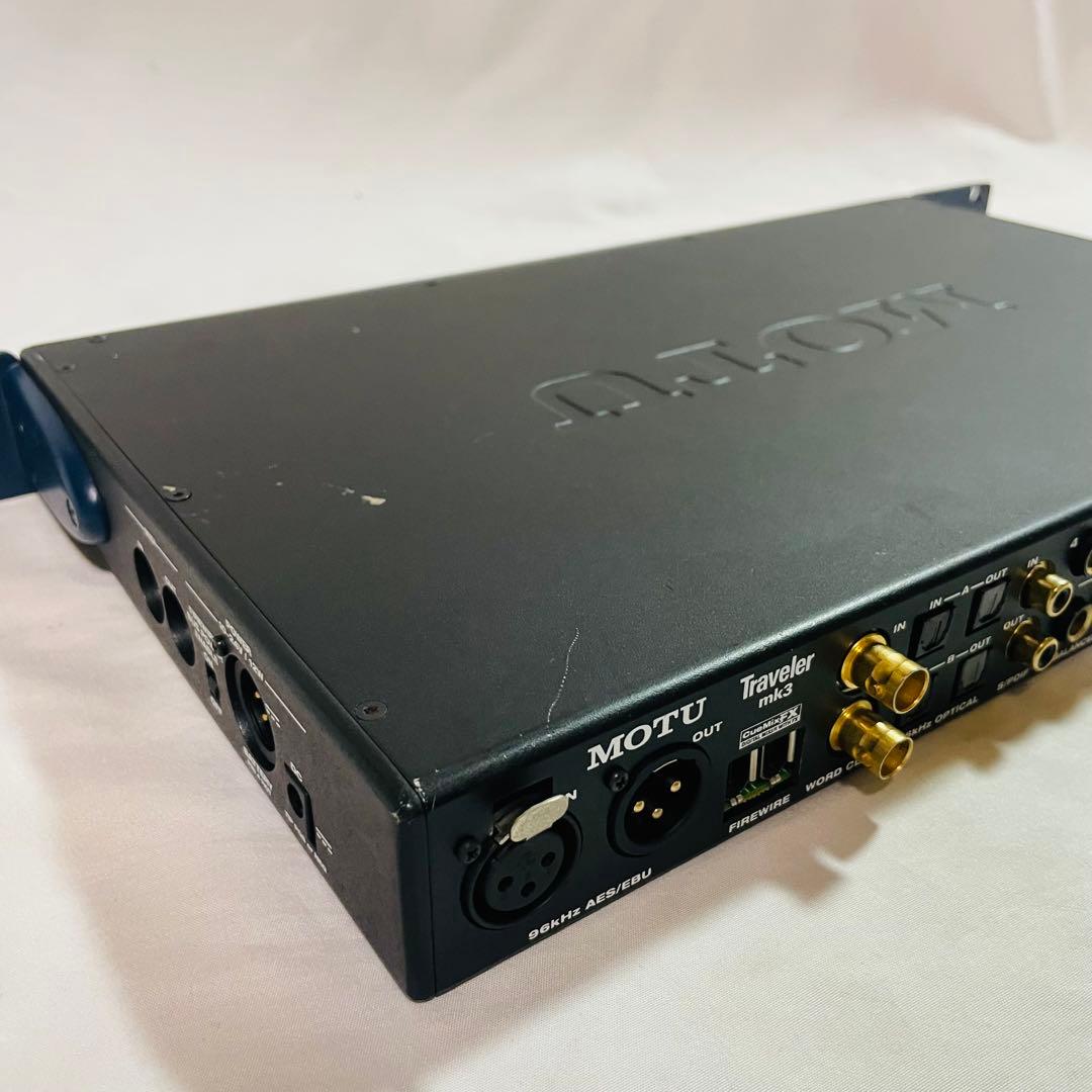 MOTU Traveler mk3 マークオブザユニコーン インターフェース