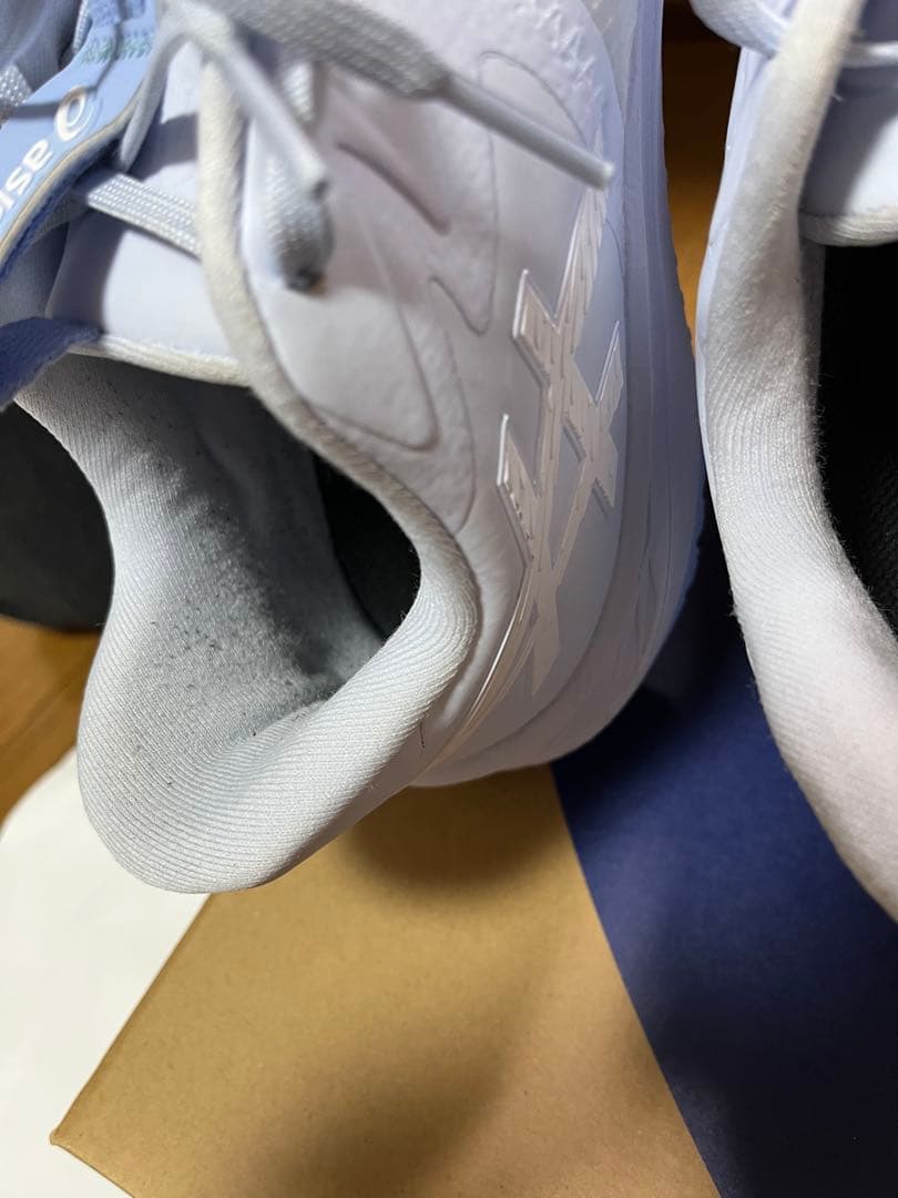 asics バスケットボールシューズ ホワイト/ライトブルー