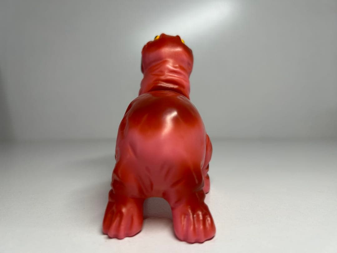 ぶたのはな トドラ　ソフビ ウルトラQ ウルトラマン　怪獣　ピンク