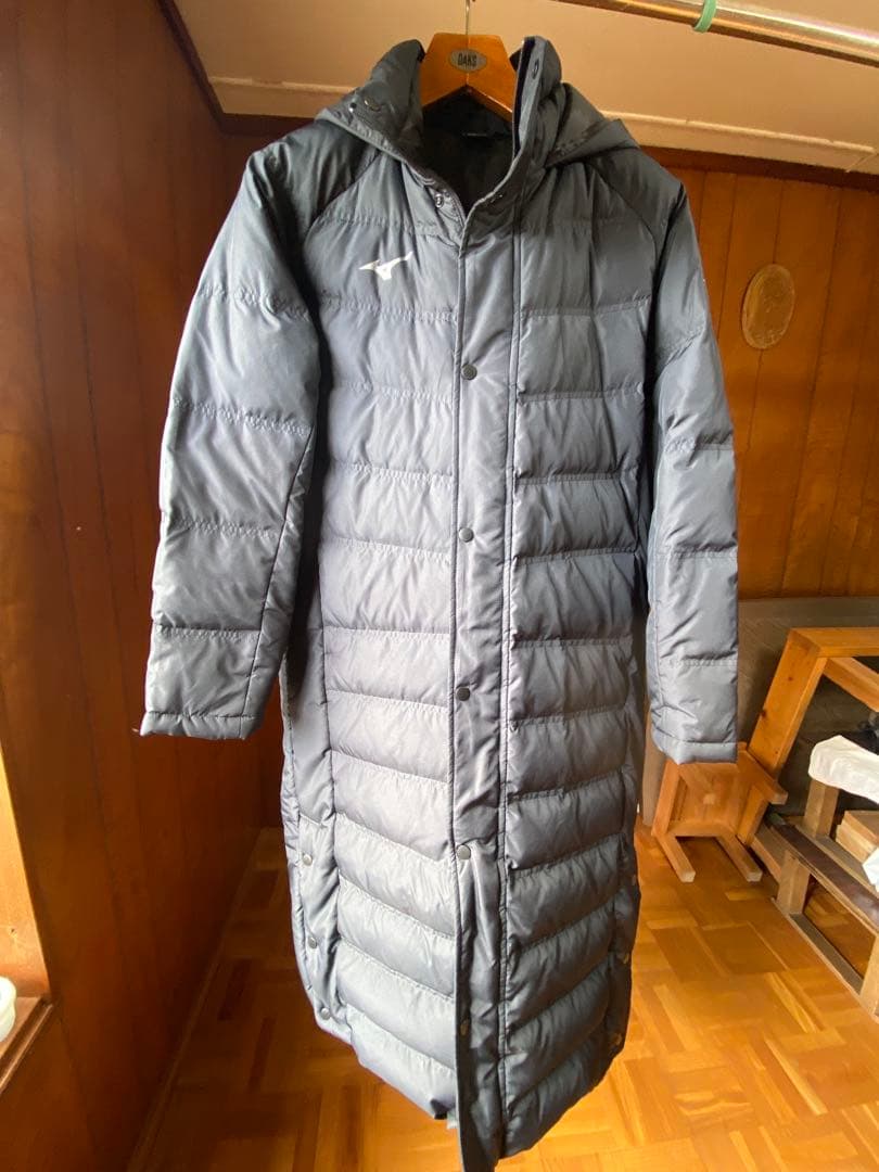 【極美品】　ミズノ　ベンチコート　黒色