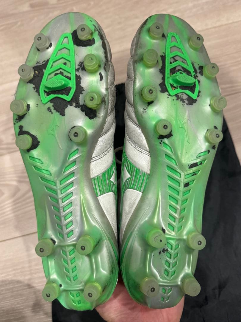 モレリアネオ4 26.5